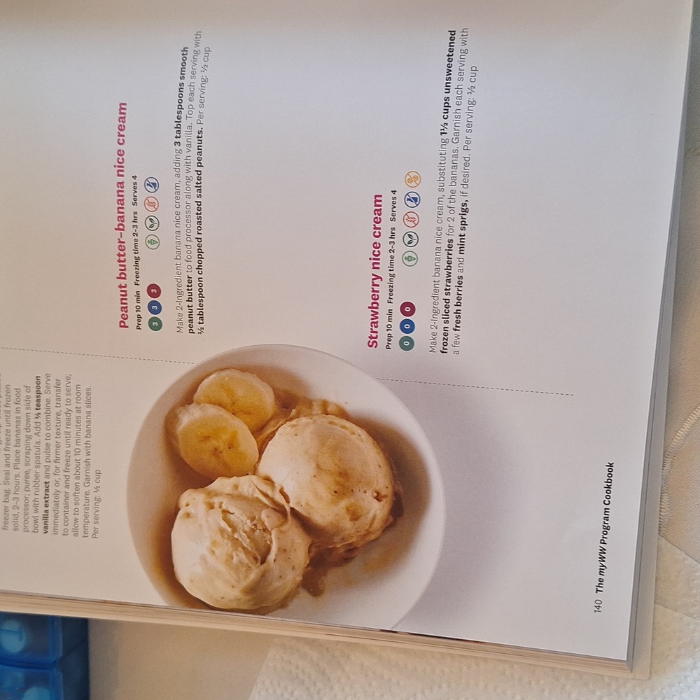 - WW  COOKBOOK - Picture 4 of 6